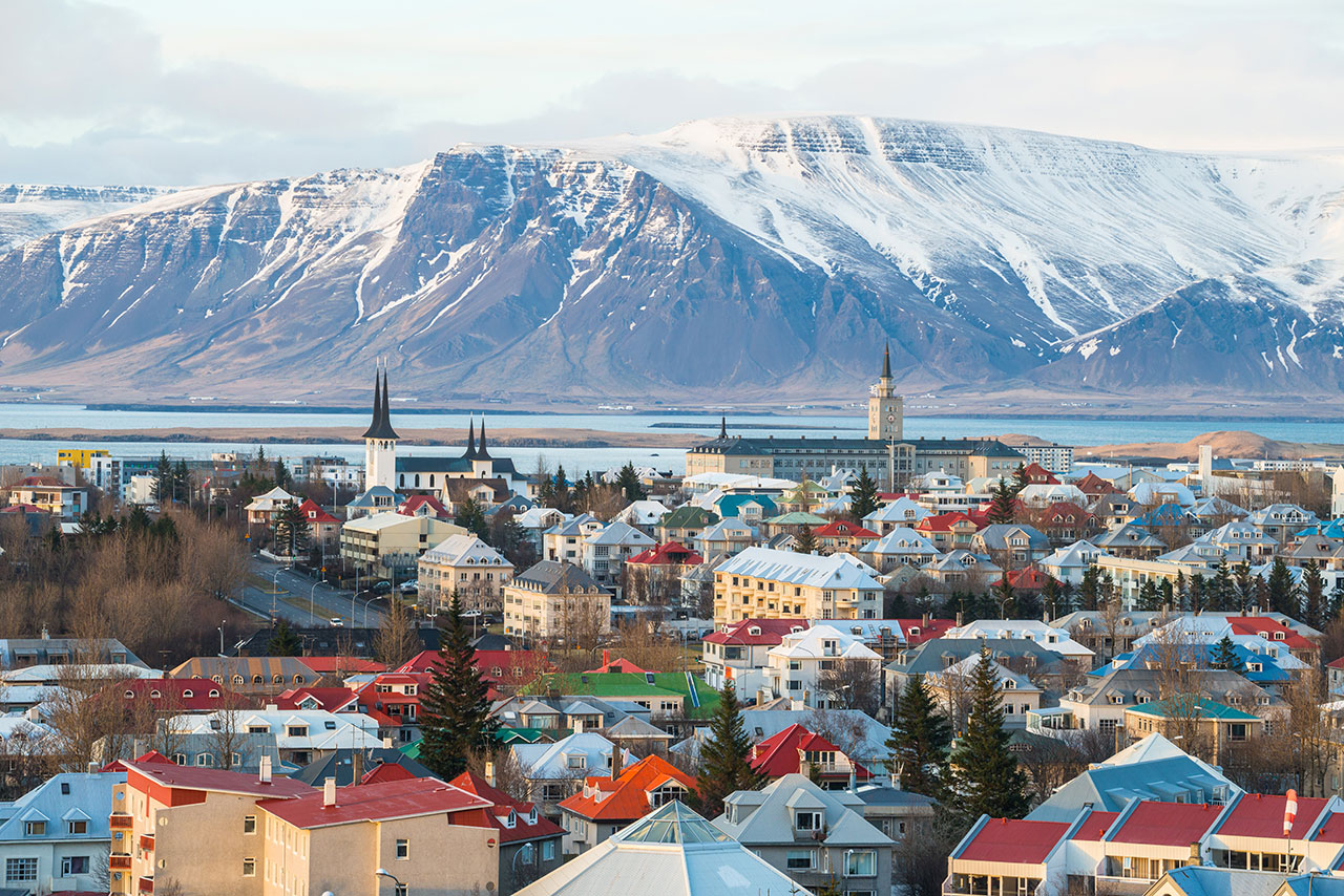 Vista panorâmica de Reykjavik que é a capital da Islândia